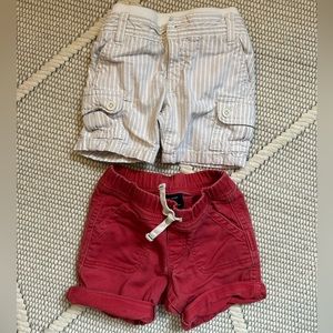 Set of 2 baby gap shorts, boy, 6-12 months